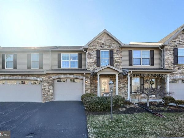 2652 GRACIE DRIVE, HARRISBURG, PA 17112