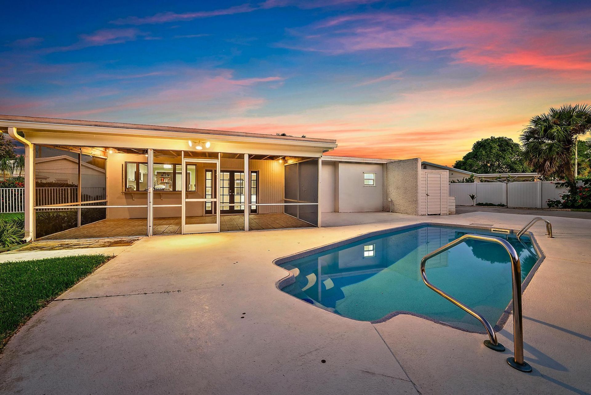 77 Holly Circle, Tequesta, FL 33469 Photo