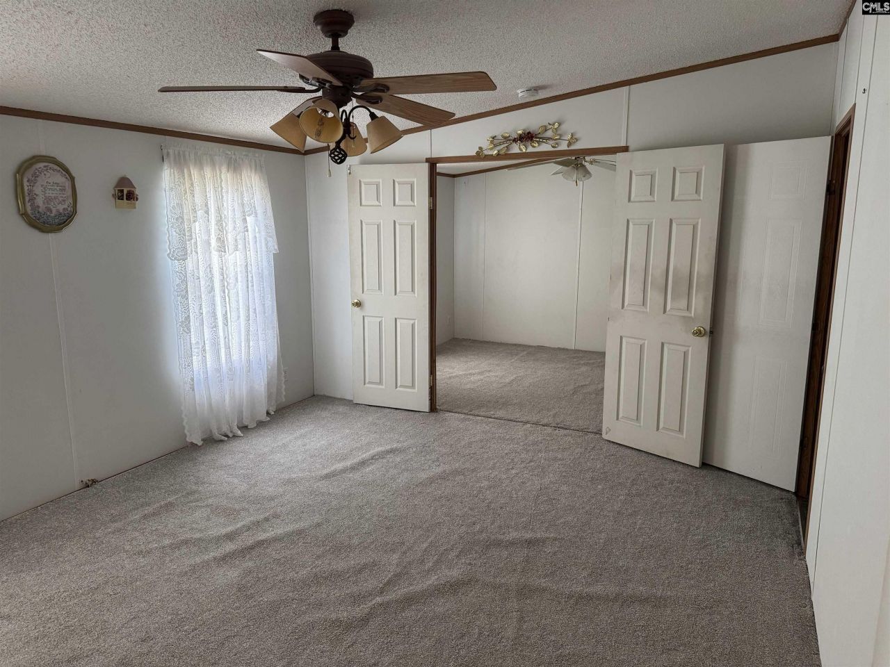 230 Alexander Place Photo 6