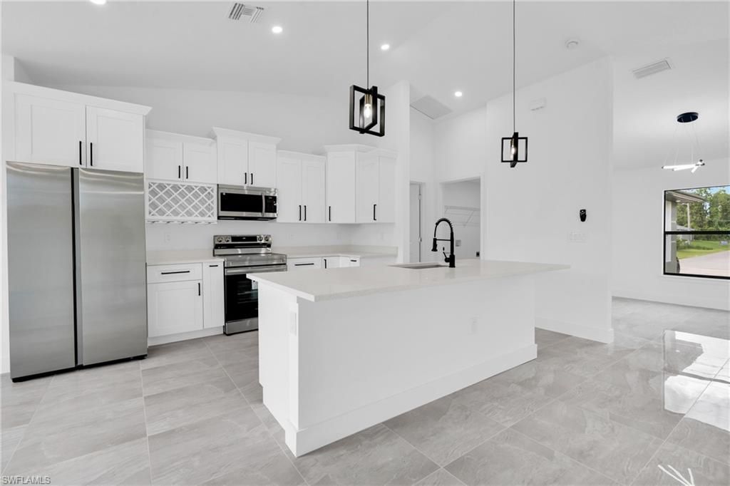 2927 8th St Sw, Lehigh Acres, FL 33976 Photo