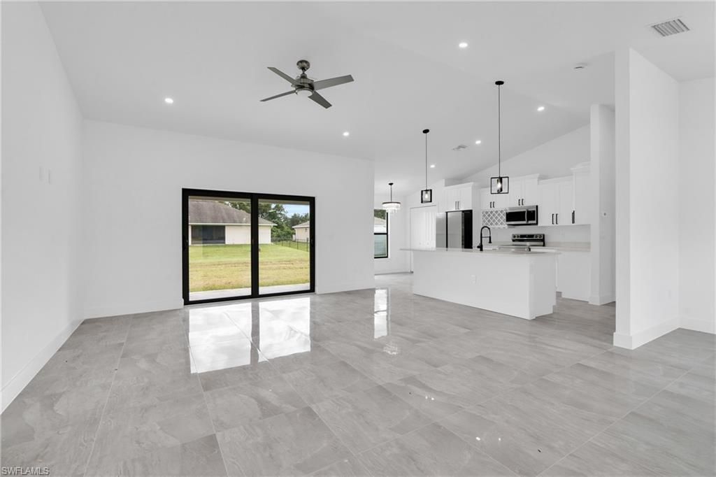 2927 8th St Sw, Lehigh Acres, FL 33976 Photo