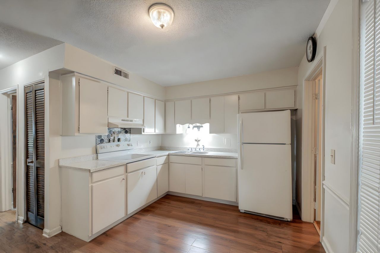 103 Magwood Drive Photo 5