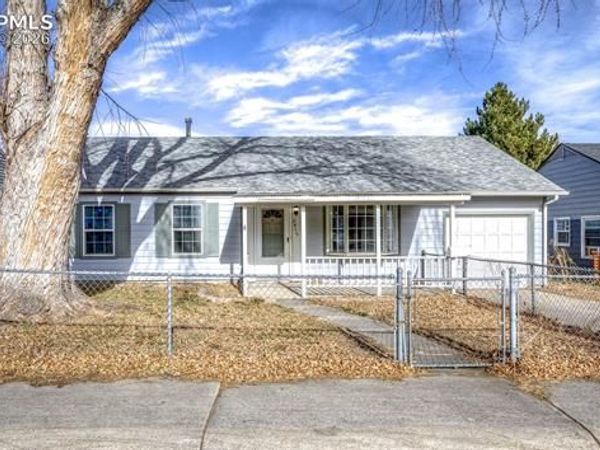 2415 Byers Avenue, Colorado Springs, CO 80905