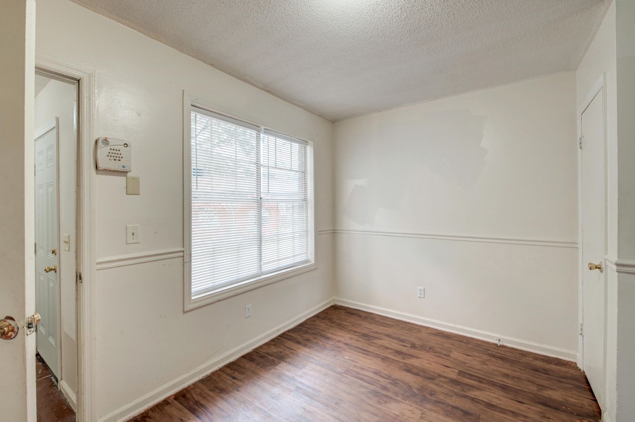 109 Magwood Drive Photo 24