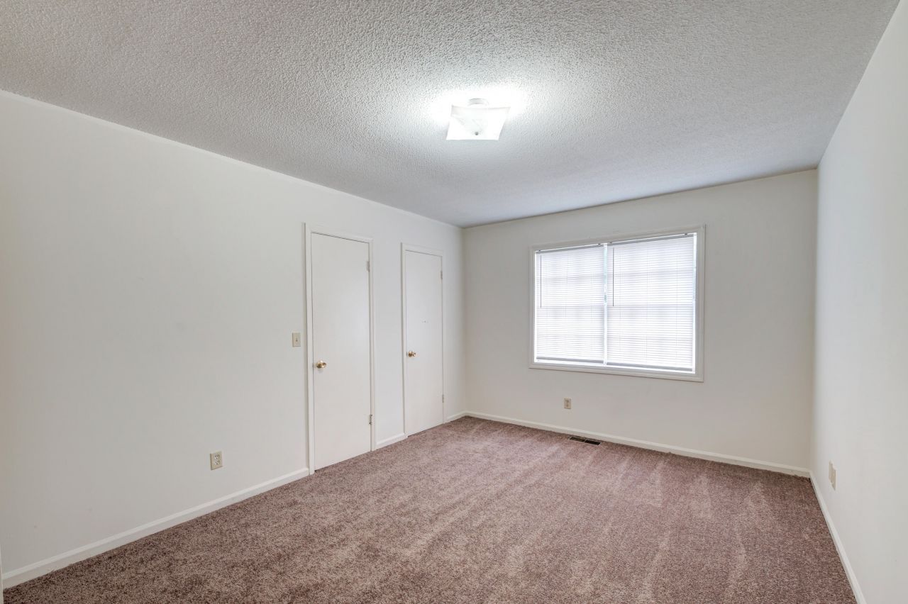 109 Magwood Drive Photo 27