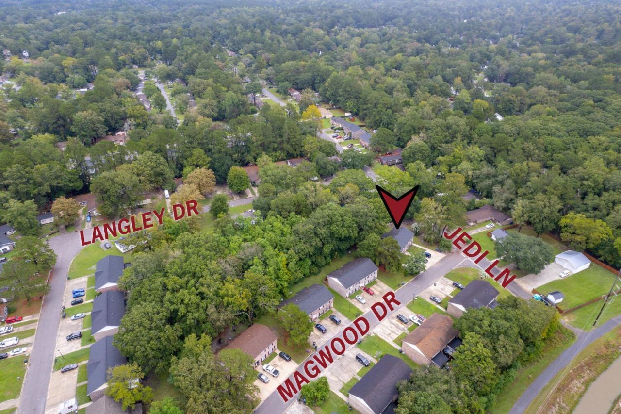 109 Magwood Drive Photo 38