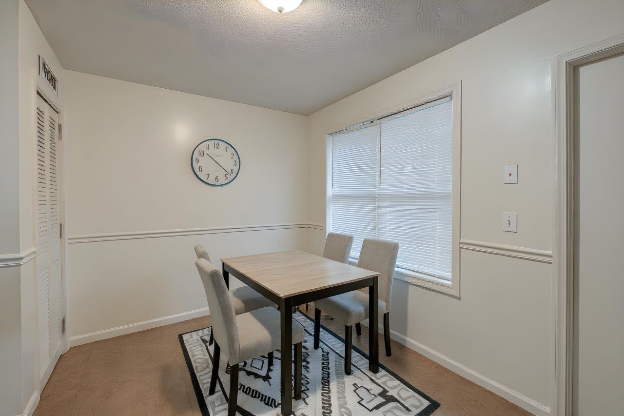 109 Magwood Drive Photo 5