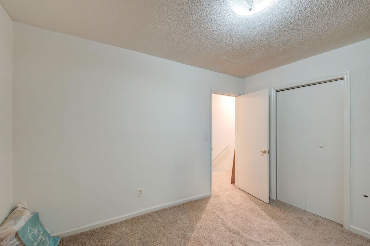 109 Magwood Drive Photo 9