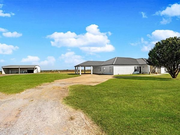 7920 N 2760, Waurika, OK 73573