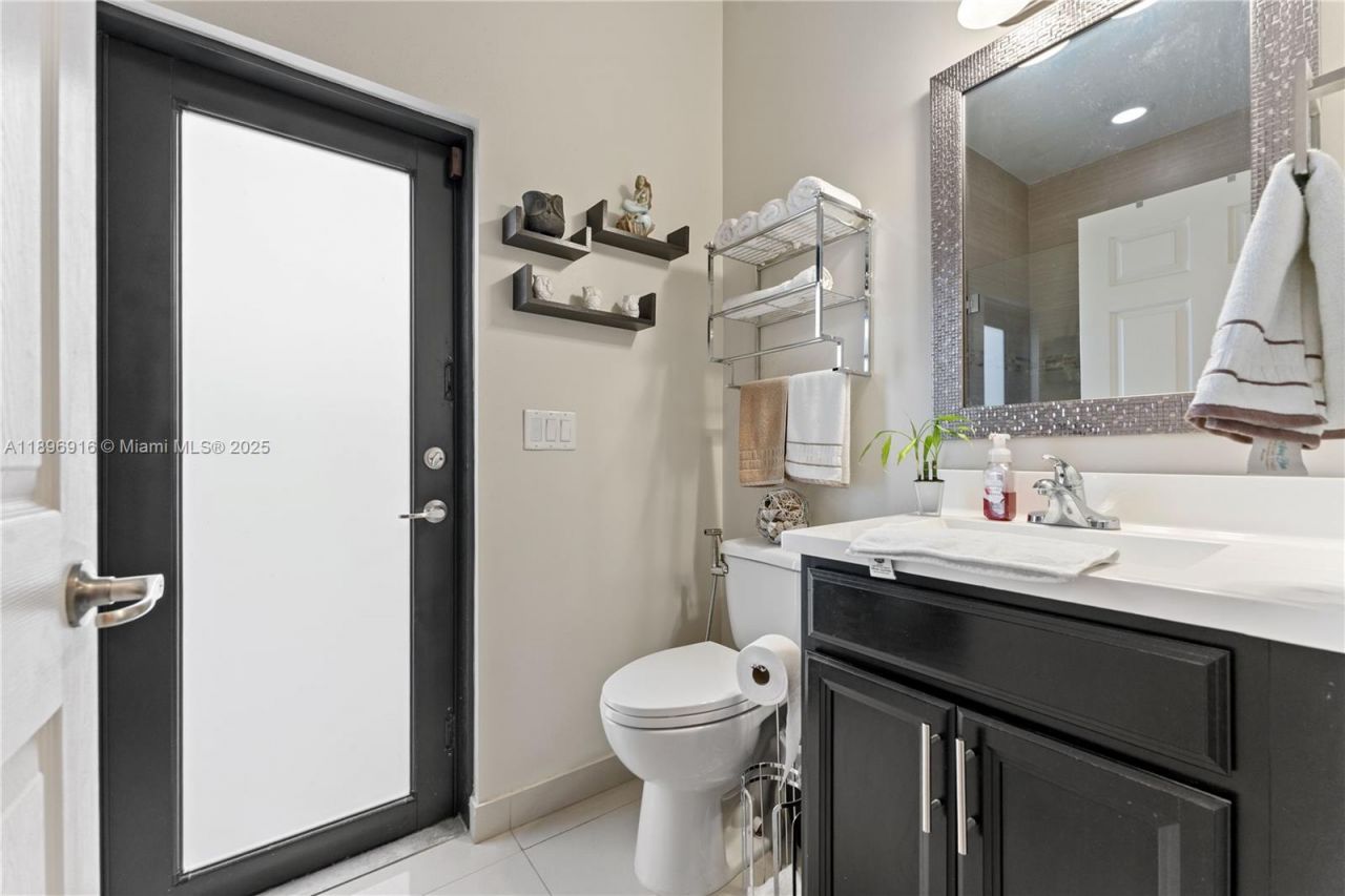 14856 SW 27th Ter, Miami, FL 33185 Photo