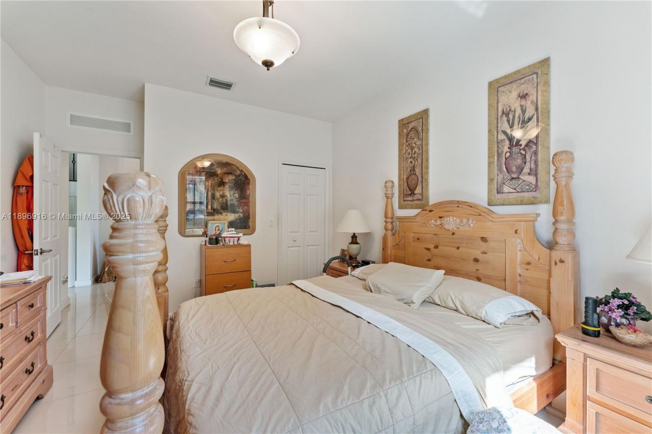 14856 SW 27th Ter, Miami, FL 33185 Photo