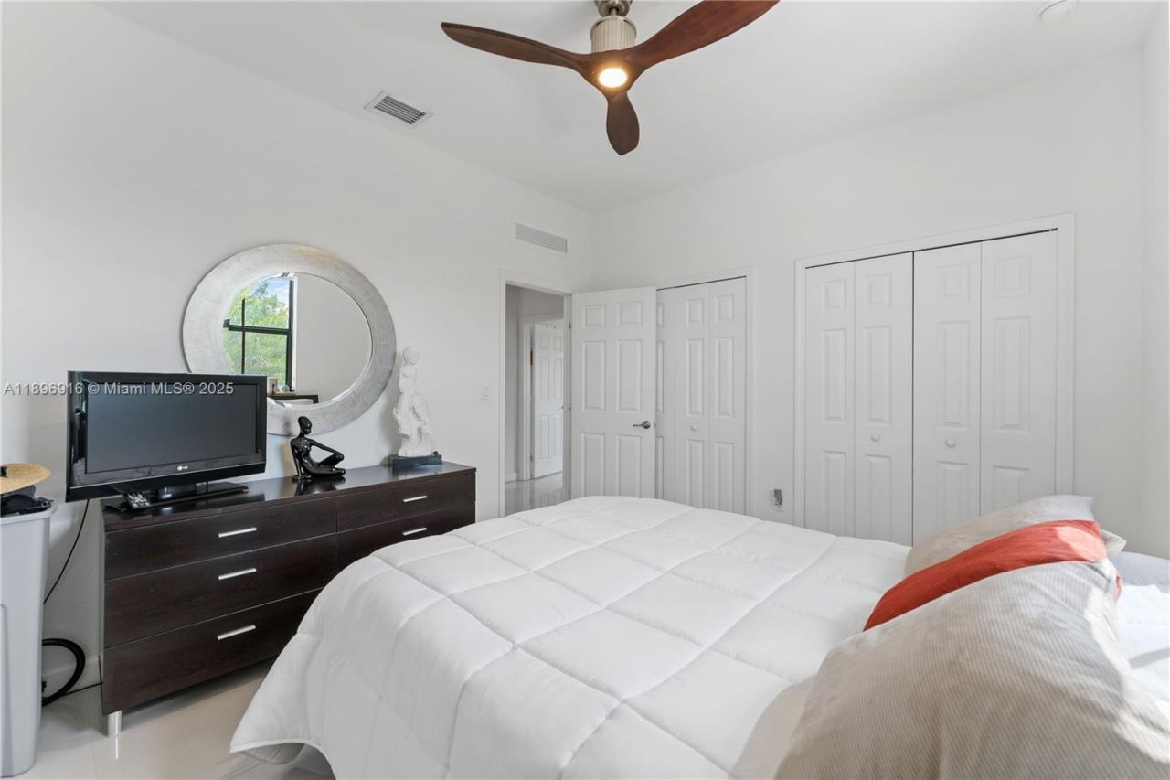 14856 SW 27th Ter, Miami, FL 33185 Photo