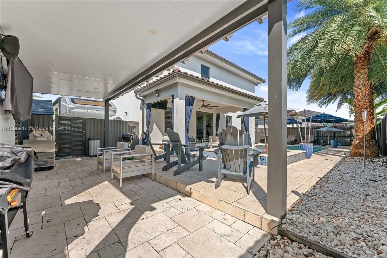 14856 SW 27th Ter, Miami, FL 33185 Photo