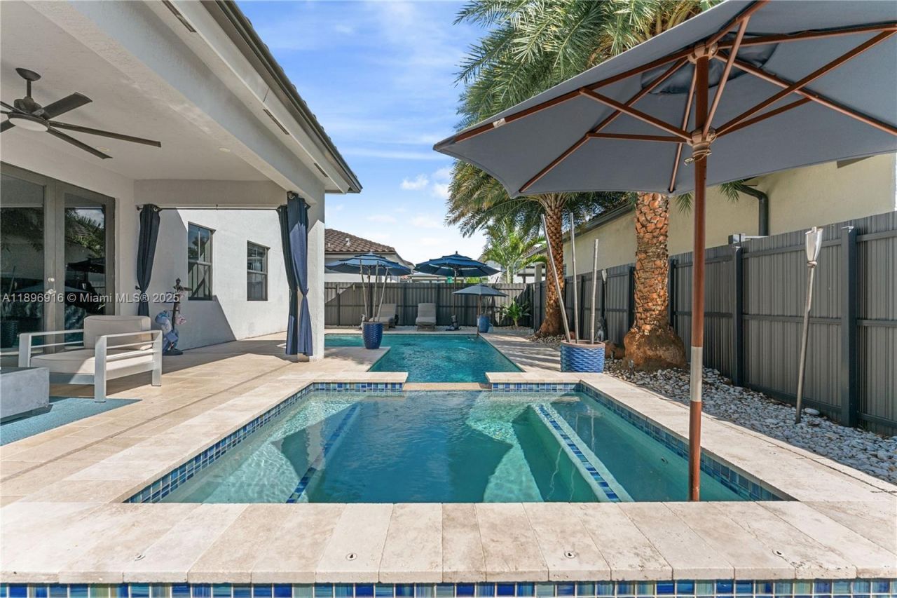 14856 SW 27th Ter, Miami, FL 33185 Photo