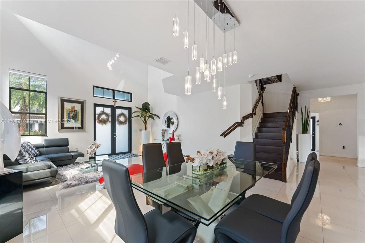 14856 SW 27th Ter, Miami, FL 33185 Photo