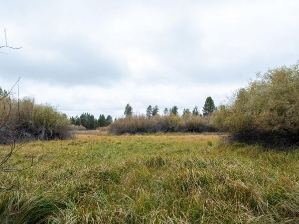 54735 Huntington Road, Bend, OR 97707