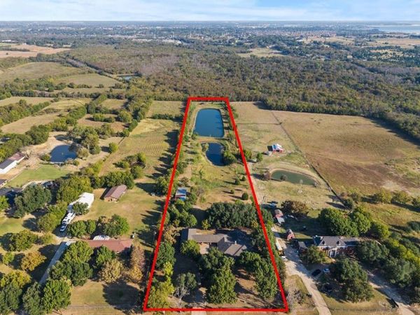 359 Town East Boulevard, Sunnyvale, TX 75182