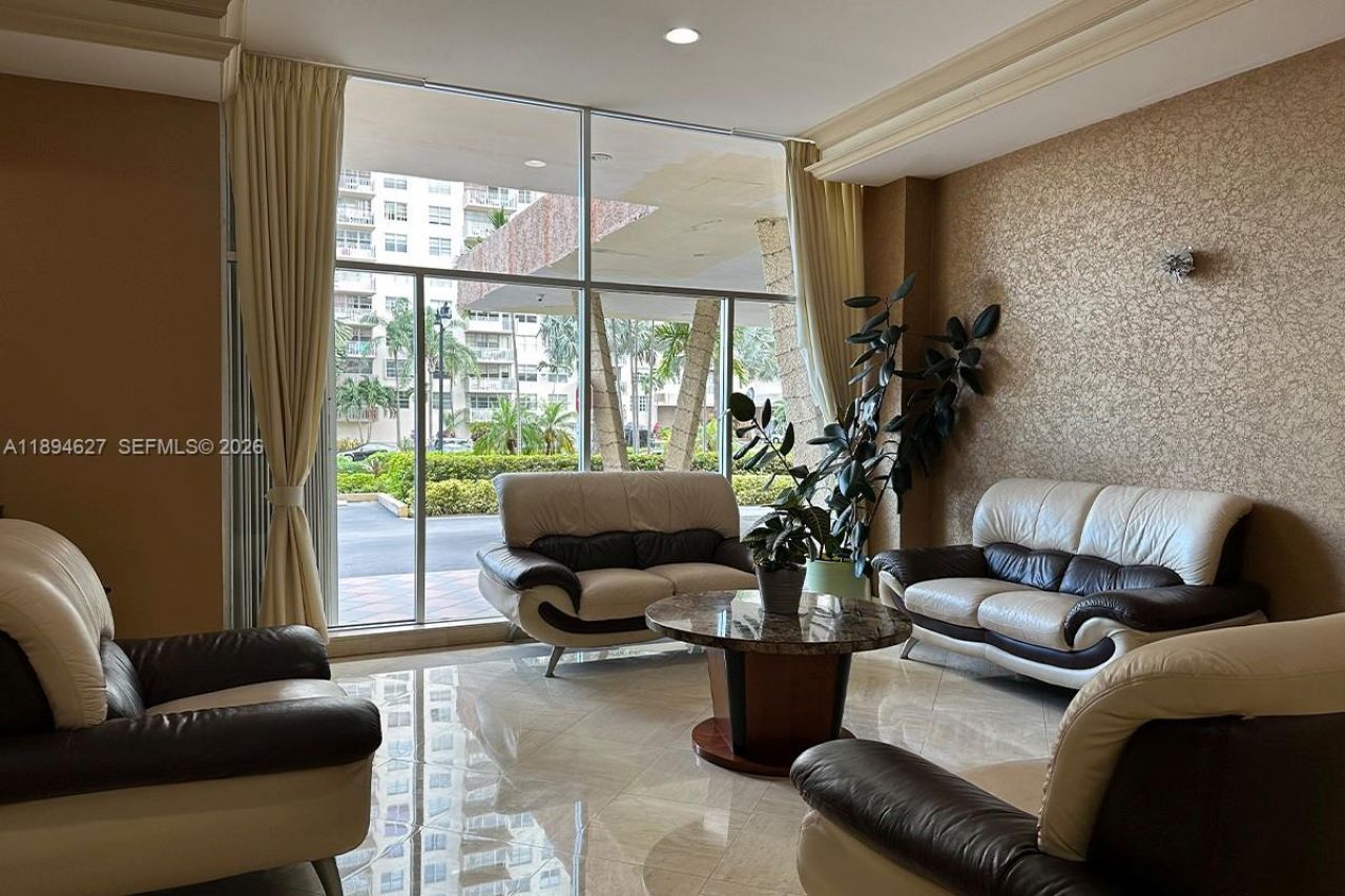 251 174th St, Unit 2002, Sunny Isles Beach, FL 33160 Photo