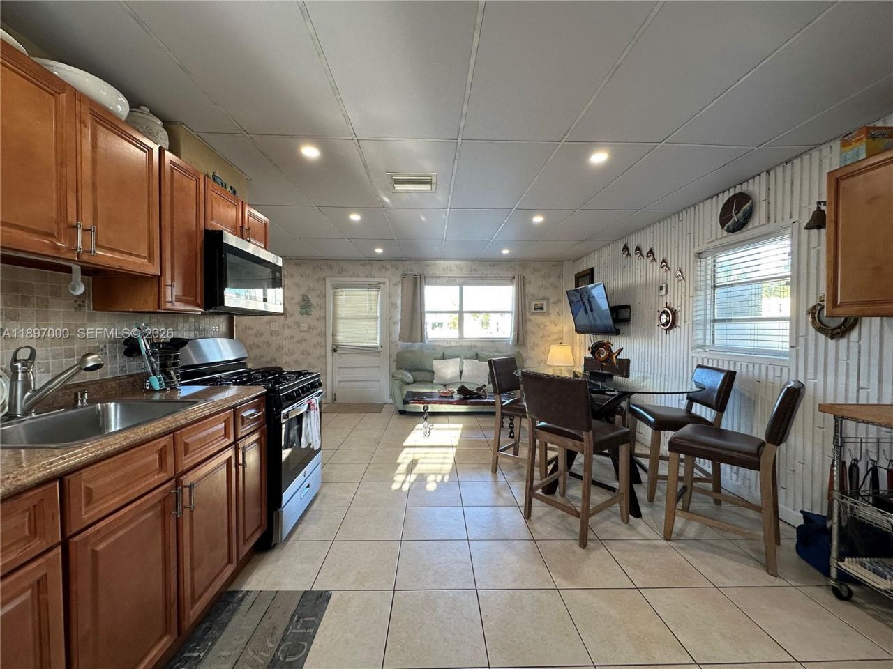 164 Venetian Dr, Islamorada, FL 33036 Photo