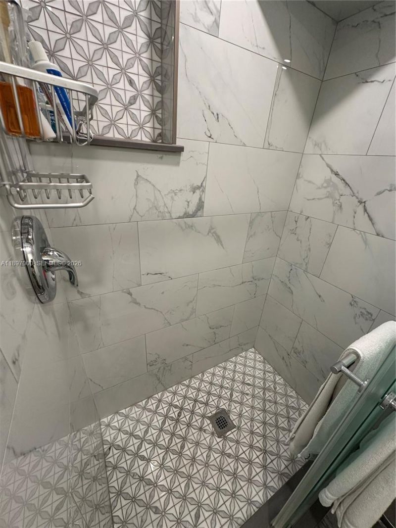 164 Venetian Dr, Islamorada, FL 33036 Photo