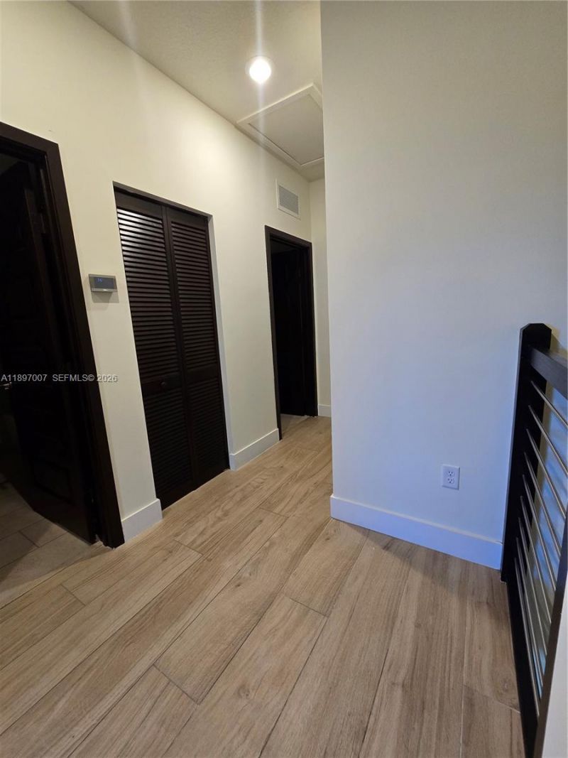 15930 NW 91st Ct, Miami Lakes, FL 33018 Photo
