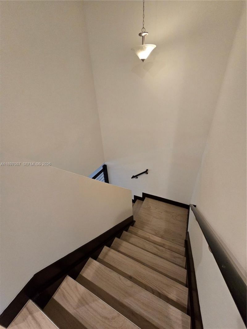 15930 NW 91st Ct, Miami Lakes, FL 33018 Photo