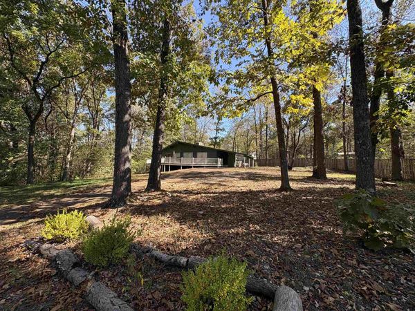 99 E Lakeshore Drive, Cherokee Village, AR 72529