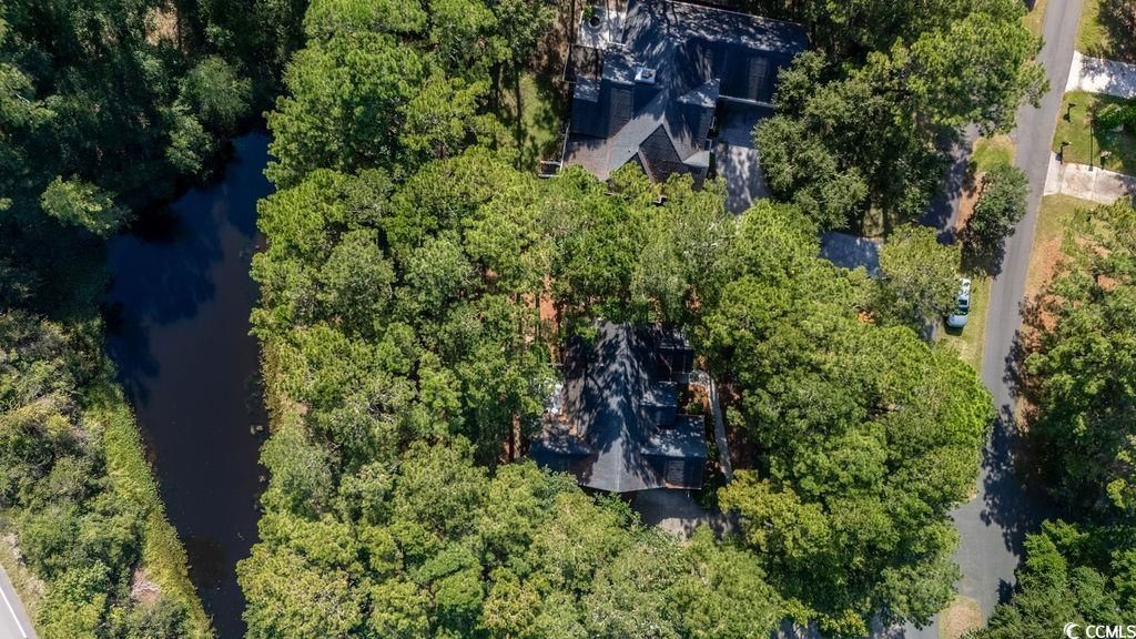 1614 Club Circle Dr. Photo 6