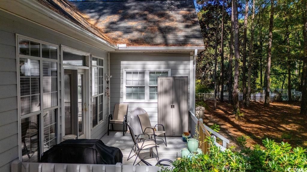 1614 Club Circle Dr. Photo 7