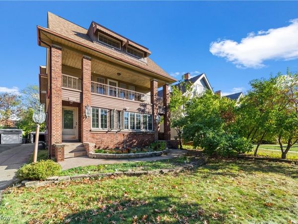 14724 Clifton Boulevard, Lakewood, OH 44107