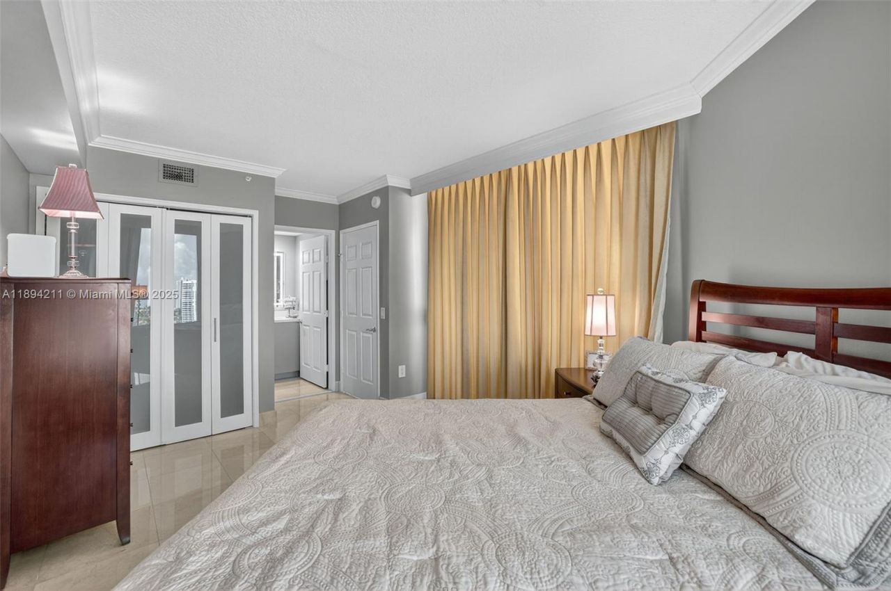 3370 Hidden Bay Dr, Unit 2607, Aventura, FL 33180 Photo