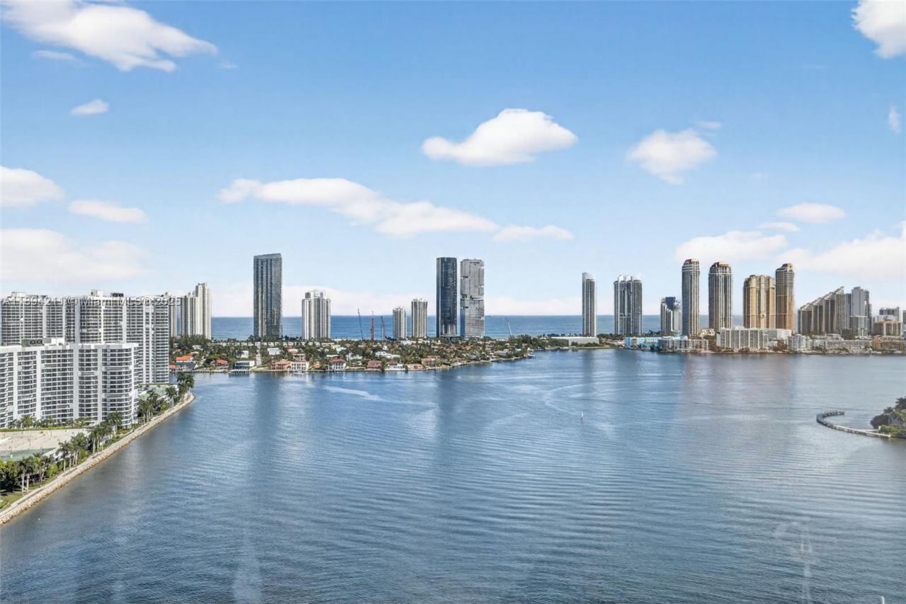 3370 Hidden Bay Dr, Unit 2607, Aventura, FL 33180 Photo