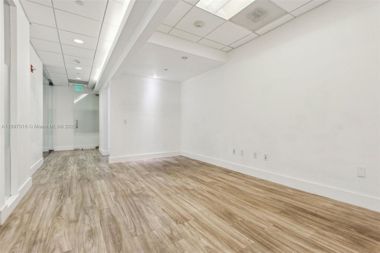 1200 Brickell Ave, Unit 520A-D, Miami, FL 33131 Photo