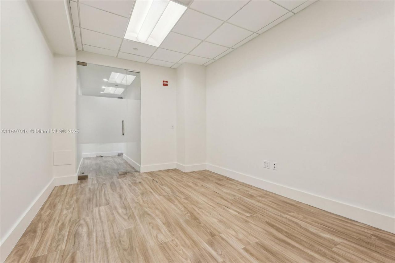 1200 Brickell Ave, Unit 520A-D, Miami, FL 33131 Photo