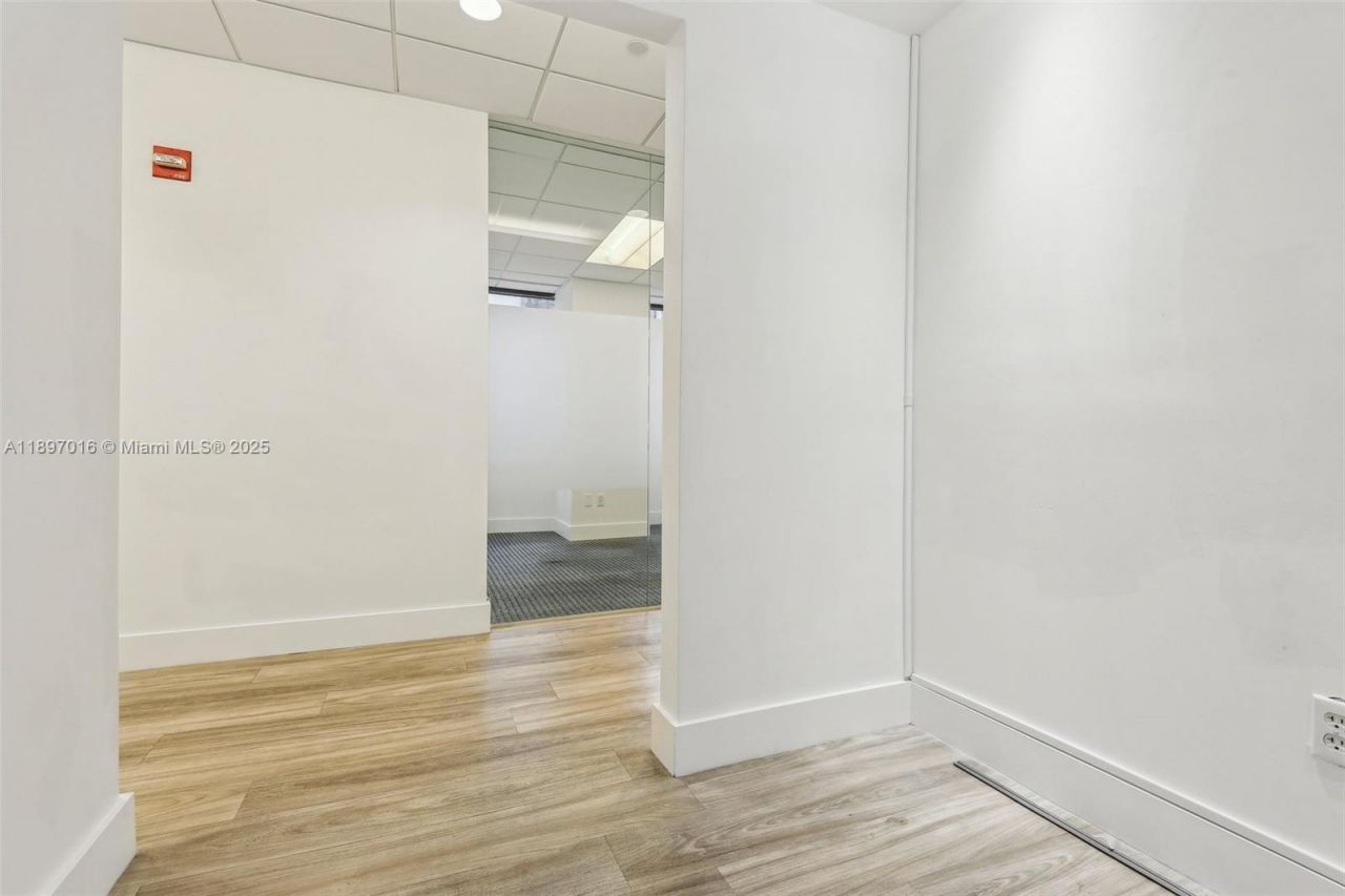 1200 Brickell Ave, Unit 520A-D, Miami, FL 33131 Photo