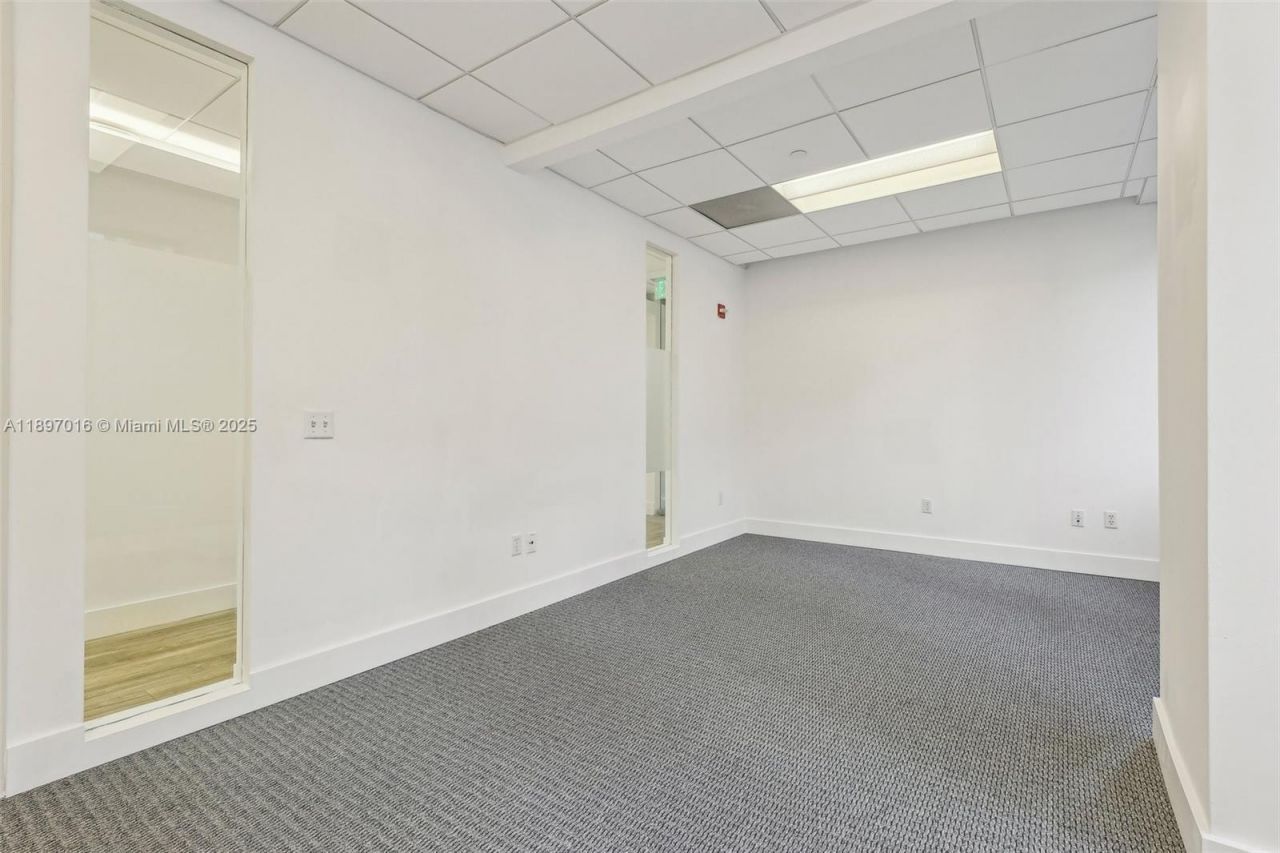 1200 Brickell Ave, Unit 520A-D, Miami, FL 33131 Photo