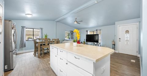 2735 Daffodil Way, Reno, NV 89512 Photo