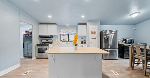 2735 Daffodil Way, Reno, NV 89512 Photo