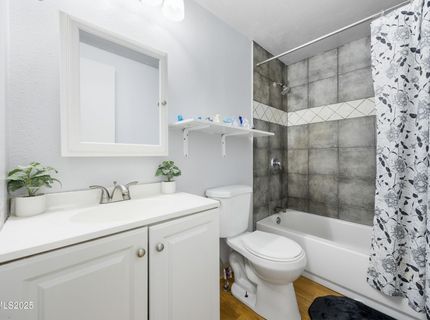 2735 Daffodil Way, Reno, NV 89512 Photo