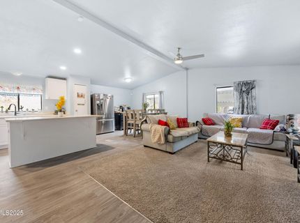 2735 Daffodil Way, Reno, NV 89512 Photo