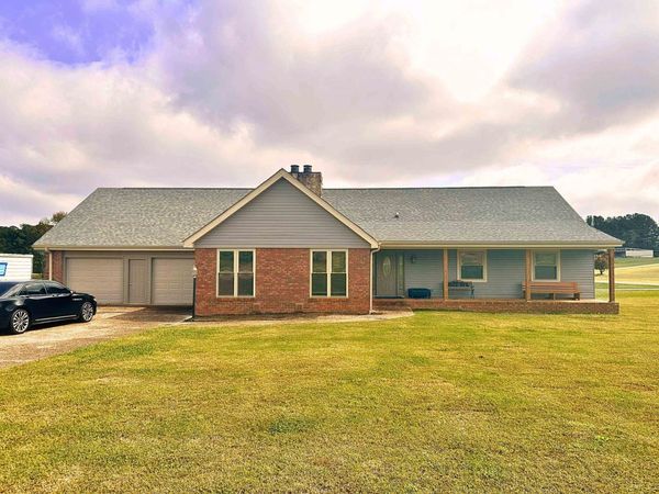 3602 Janeway Dr, Florence, AL