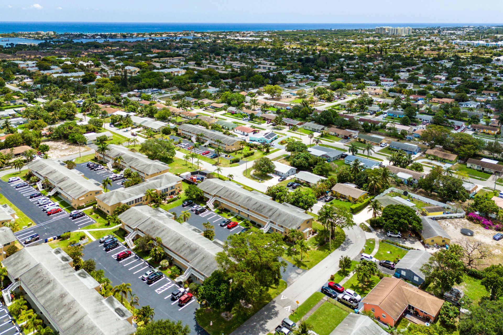 2102 NE 1st Way, Unit 206, Boynton Beach, FL 33435 Photo