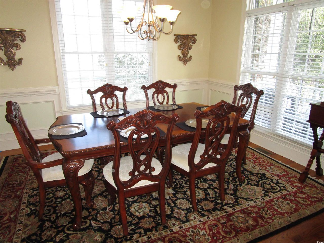 519 7th Ave. S Photo 4