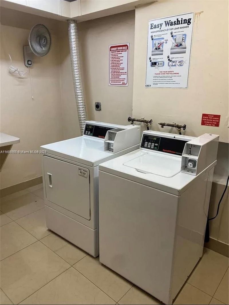 2101 Atlantic Shores Blvd, Unit 402, Hallandale Beach, FL 33009 Photo