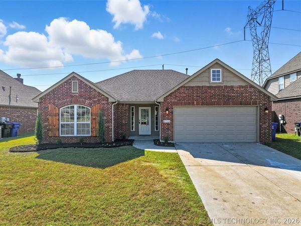 2713 W Quinton Street, Broken Arrow, OK 74011