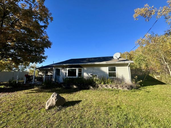 21980 M-32 S., Hillman, MI 49746