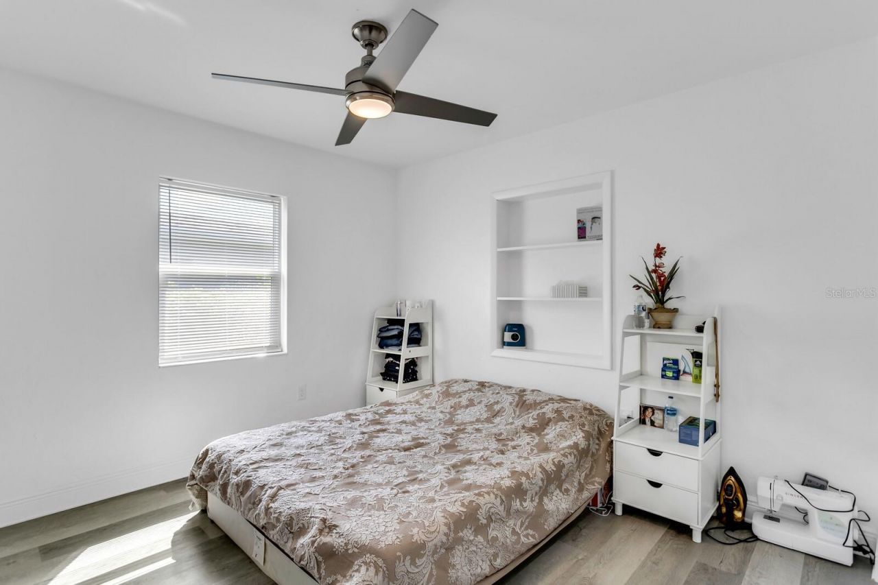 4864 Lake Charles Drive N, Kenneth City, FL 33709 Photo