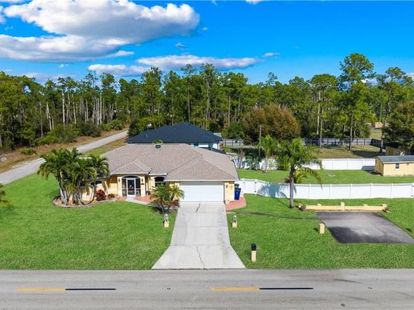 601 E 14th ST, LEHIGH ACRES, FL 33972