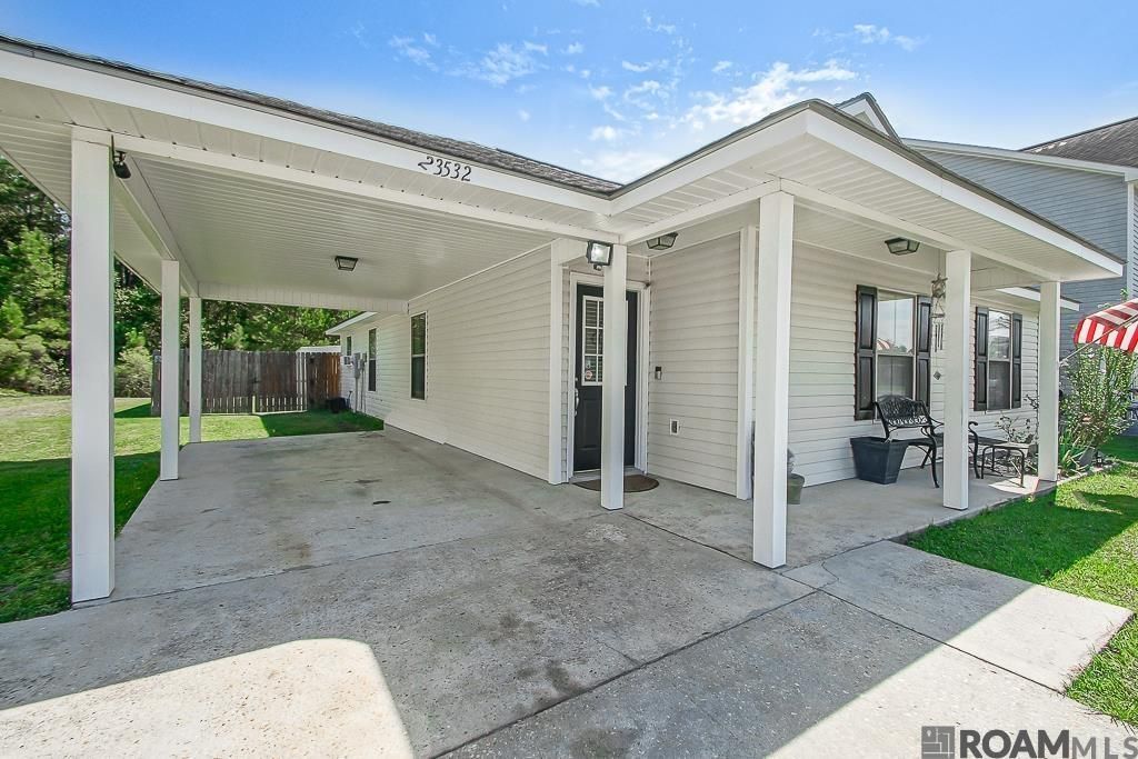 23532 Wellington Ave, Denham Springs, LA 70726 Main Photo
