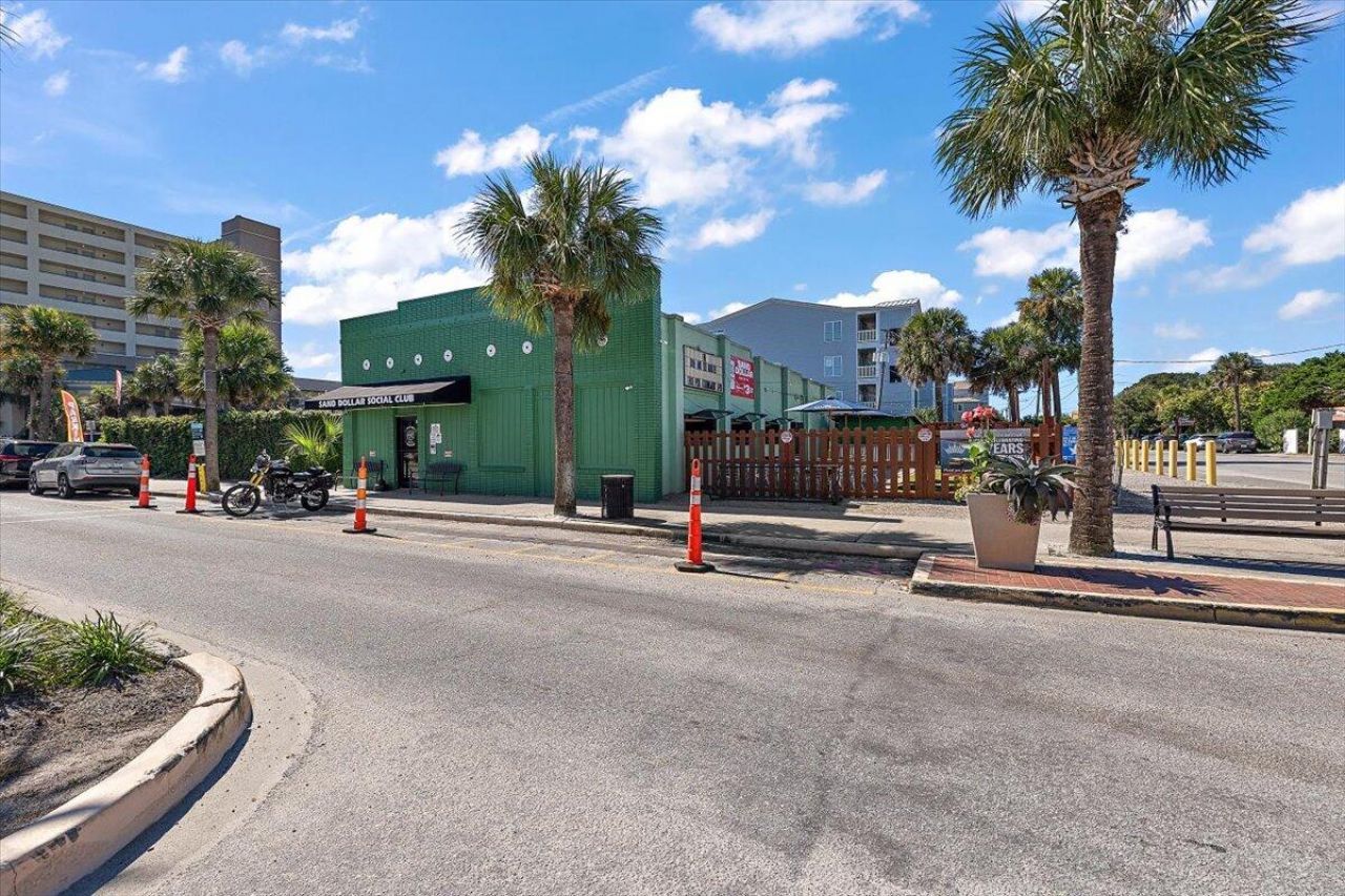 7 Center Street Photo 12